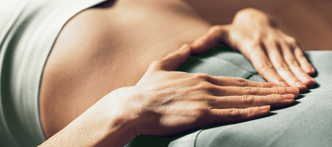 Prämenstruelles Syndrom (PMS): Symptome, Ursachen und Behandlung – Ein Überblick